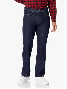 Amazon Essentials Men's Straight-Fit, relaxed
Bootcut Jean. Size 46x32 new